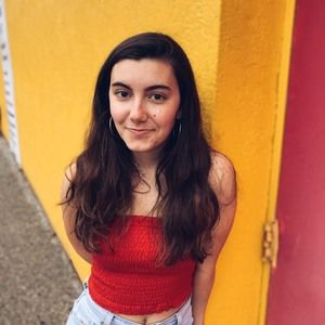 Meet your Posher, Julia